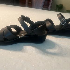 Kork-Ease Myrna 2.0 in Black. Size 7/38